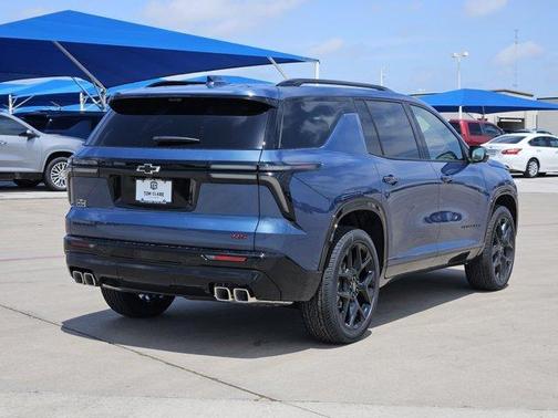 Lakeshore Blue Metallic 2026 Chevrolet Traverse RS