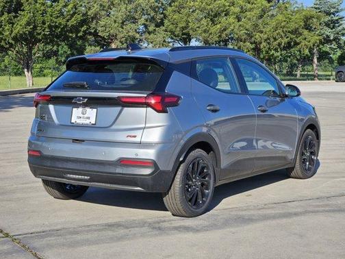 Sterling Gray Metallic 2027 Chevrolet Bolt RS FWD