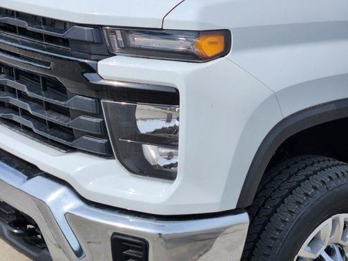 2026 Chevrolet Silverado 2500 WT
