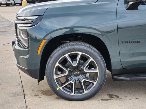 2026 Chevrolet Tahoe 4WD RST