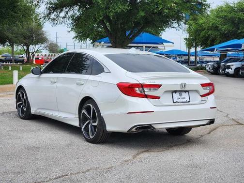 Platinum White Pearl 2019 Honda Accord Sport