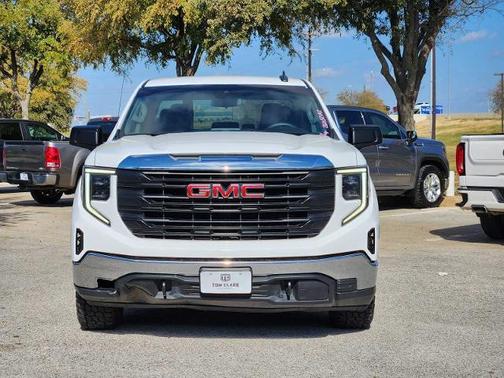 2023 GMC Sierra 1500 Pro