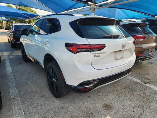 Summit White 2022 Buick Envision FWD Preferred