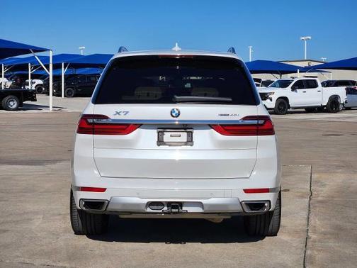 2021 BMW X7 xDrive40i