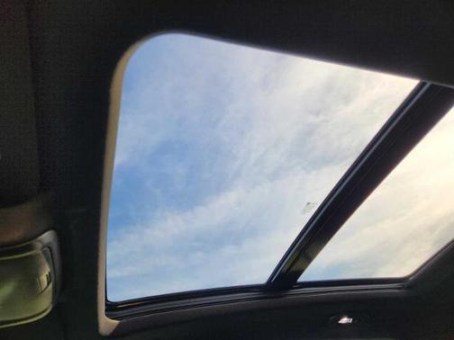 Argent Silver Metallic 2023 Cadillac XT4 Sport