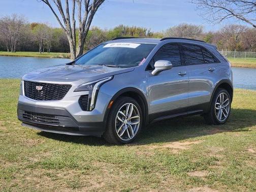 Argent Silver Metallic 2023 Cadillac XT4 Sport