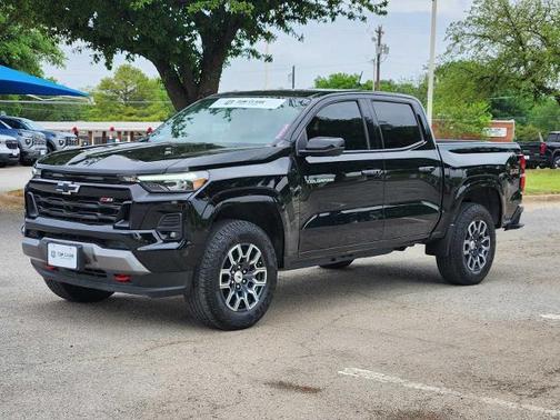 Black 2024 Chevrolet Colorado Z71
