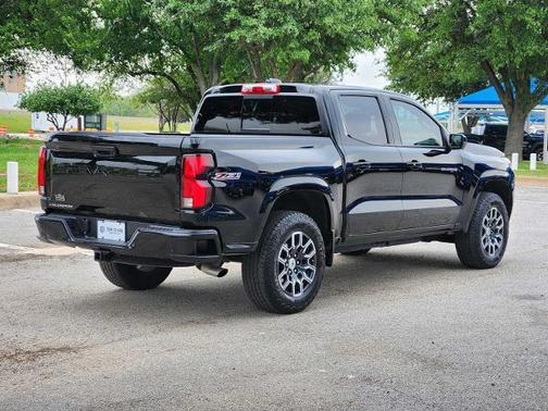 Black 2024 Chevrolet Colorado Z71