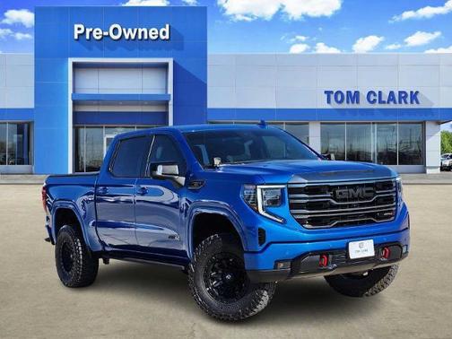 2022 GMC Sierra 1500 AT4