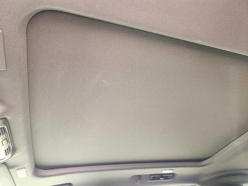 Crystal White Tricoat 2025 Cadillac Escalade Premium Luxury
