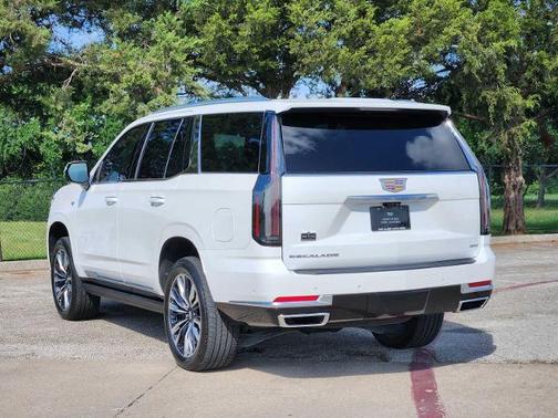 Crystal White Tricoat 2025 Cadillac Escalade Premium Luxury