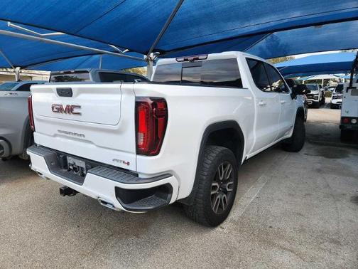 Summit White 2021 GMC Sierra 1500 AT4