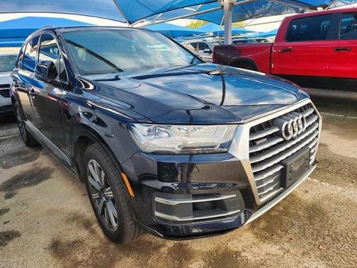 Ink Blue Metallic 2017 Audi Q7 3.0T Premium