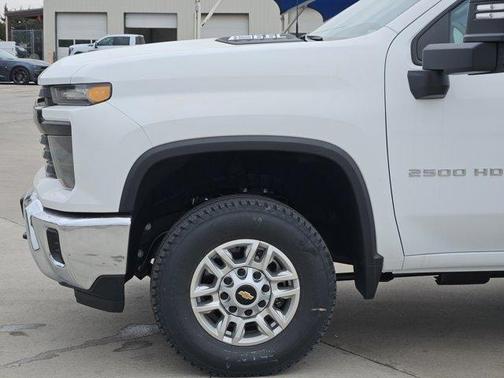 2026 Chevrolet Silverado 2500 WT