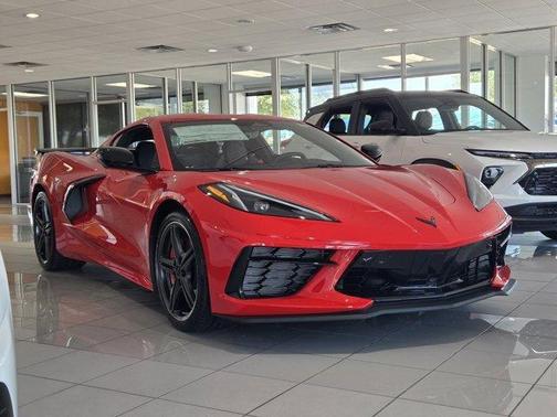 2026 Chevrolet Corvette Stingray w/2LT