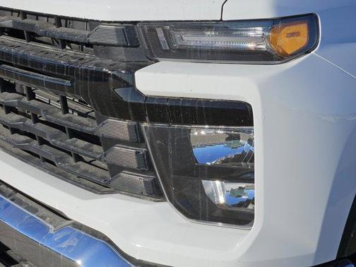 2026 Chevrolet Silverado 2500 WT