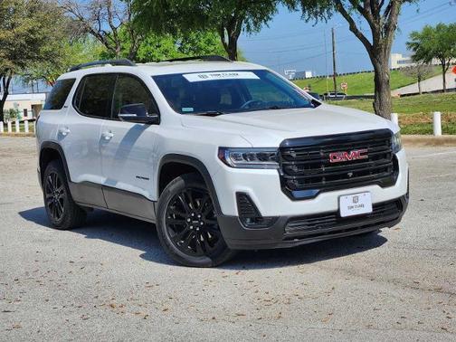 White Frost Tricoat 2023 GMC Acadia FWD SLT