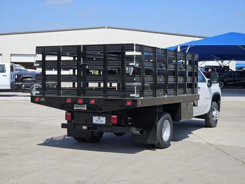 Summit White 2026 Chevrolet Silverado 3500 WT