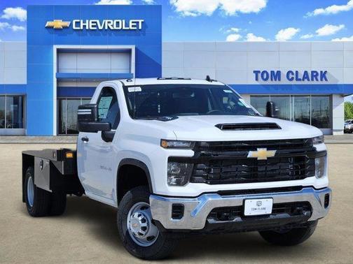 Summit White 2026 Chevrolet Silverado 3500 WT