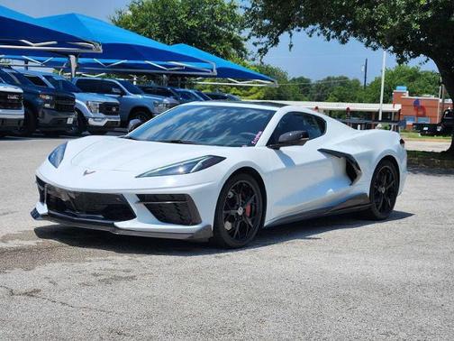 Arctic White 2020 Chevrolet Corvette Stingray w/3LT