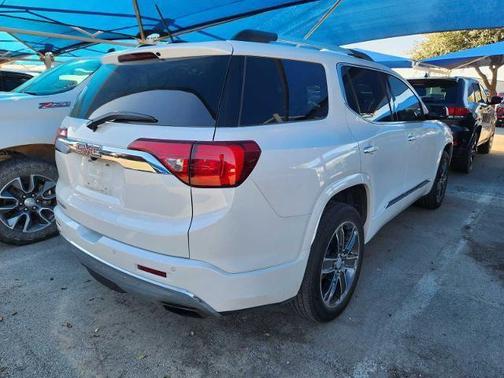 White Frost Tricoat 2019 GMC Acadia Denali