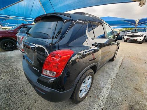 Black Granite Metallic 2015 Chevrolet Trax LT