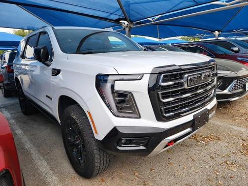 Summit White 2026 GMC Yukon 4WD AT4