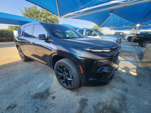 Mosaic Black Metallic 2024 Chevrolet Traverse RS