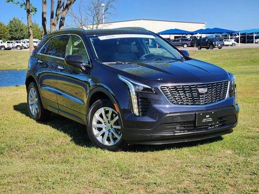 Galactic Gray Metallic 2023 Cadillac XT4 Luxury