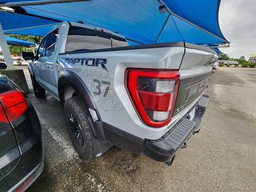 Avalanche 2023 Ford F-150 Raptor