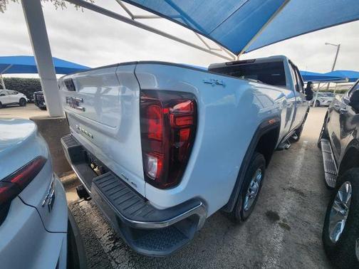 2025 GMC Sierra 2500 SLE