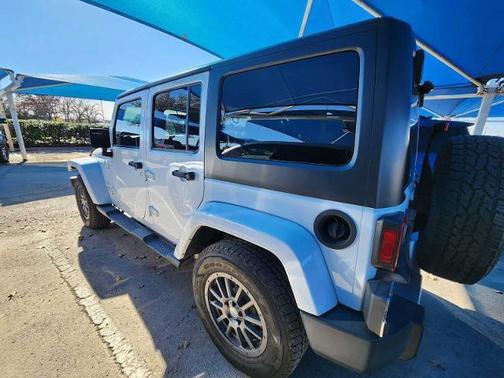 2018 Jeep Wrangler JK Unlimited Sahara