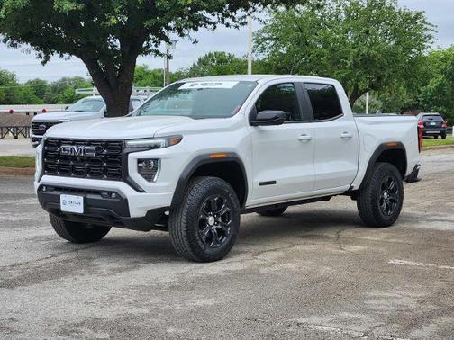 Summit White 2024 GMC Canyon Elevation