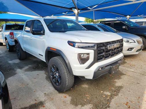 Summit White 2024 GMC Canyon Elevation