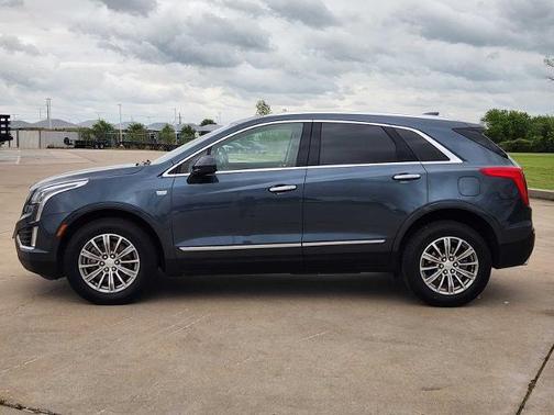 Shadow Metallic 2019 Cadillac XT5 Luxury