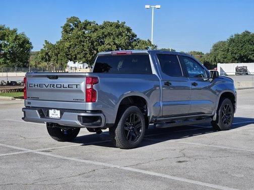 Sterling Gray Metallic 2026 Chevrolet Silverado 1500 Custom