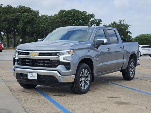 Sterling Gray Metallic 2026 Chevrolet Silverado 1500 LT