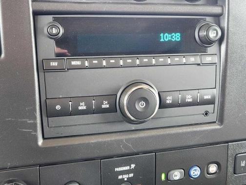 Summit White 2024 Chevrolet Express 3500 RWD 3500 Extended Wheelbase LT