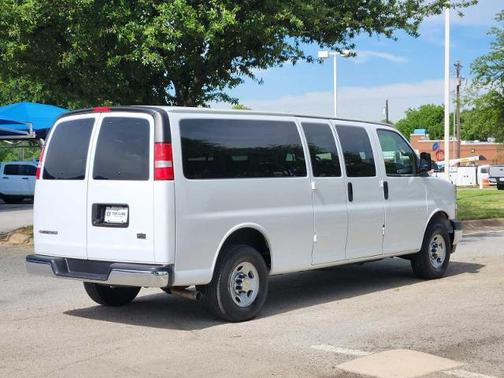 Summit White 2024 Chevrolet Express 3500 RWD 3500 Extended Wheelbase LT