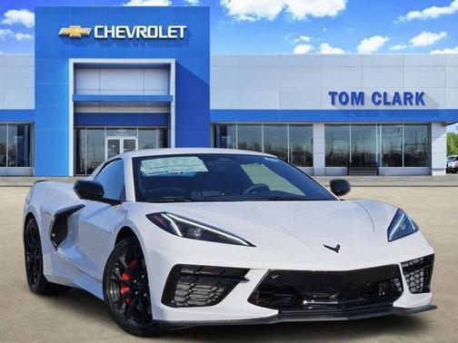 Arctic White 2026 Chevrolet Corvette Stingray w/3LT