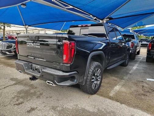 Onyx Black 2025 GMC Sierra 1500 AT4
