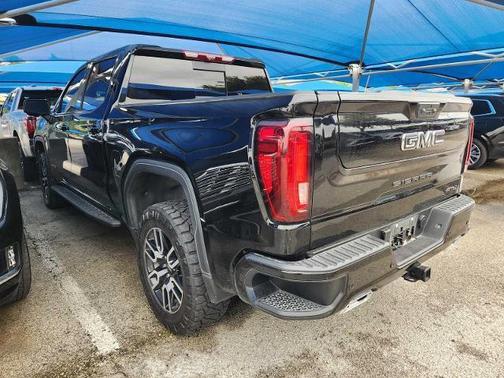 Onyx Black 2025 GMC Sierra 1500 AT4