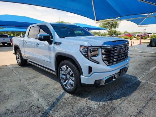 White Frost Tricoat 2023 GMC Sierra 1500 Denali