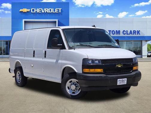 2025 Chevrolet Express 2500 RWD 2500 Regular Wheelbase WT
