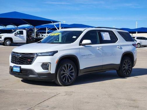 2023 Chevrolet Traverse RS