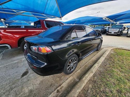Labrador Black Pearl 2017 Mitsubishi Lancer ES