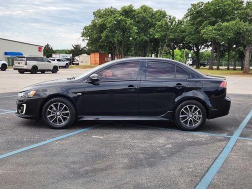Labrador Black Pearl 2017 Mitsubishi Lancer ES