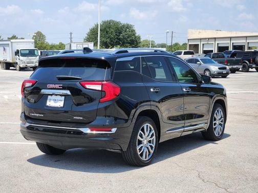 Ebony Twilight Metallic 2024 GMC Terrain Denali