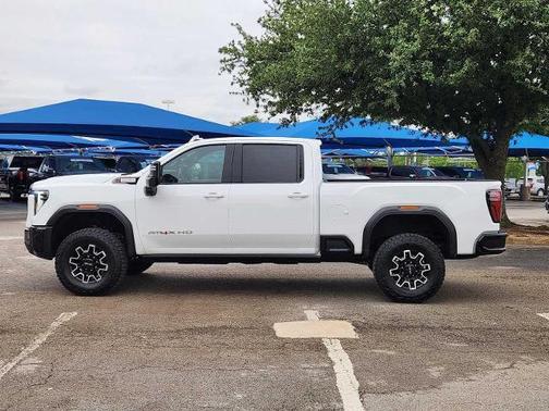 Summit White 2026 GMC Sierra 2500 AT4X