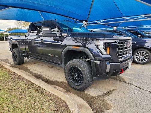 2024 GMC Sierra 2500 AT4